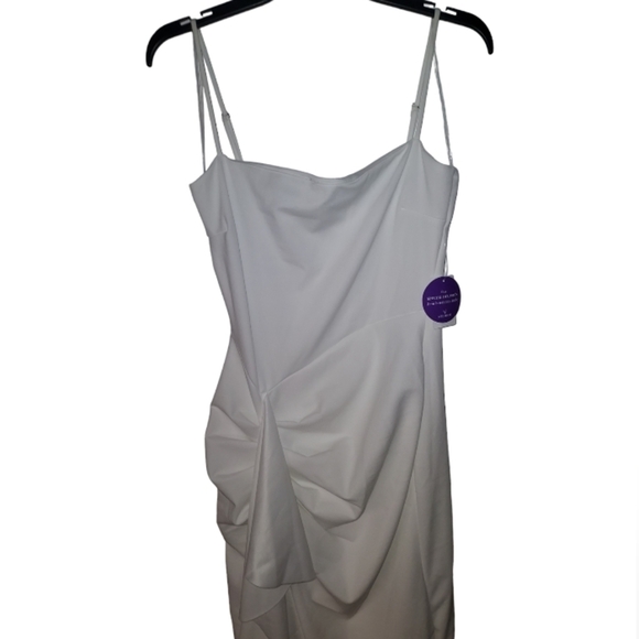 WINDSOR Maggie white Ruffled High Slit Crepe Formal Dress - Picture 5 of 10